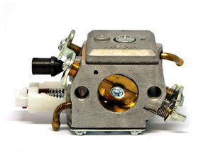 Karburátor pily Husqvarna 340 345 346 350 351 353 vývod pro pumpičku