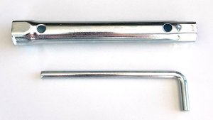 Klíč 16 mm x 21 mm do svíček pro sekačky i zahradní traktory