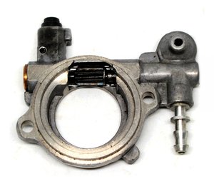 Olejové čerpadlo pily Stihl MS260 MS240 026 024